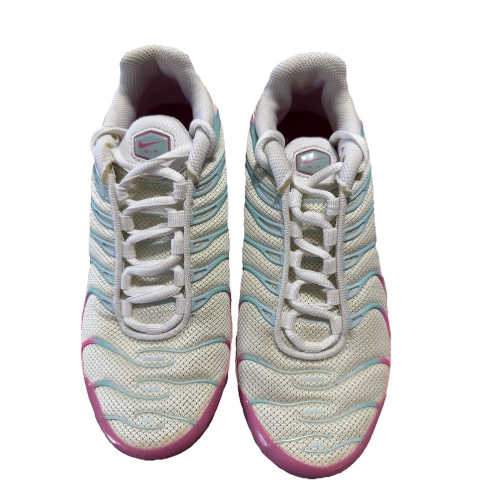 Nike Air Size 4.5 Youth TN South beach Pink And Teal Sneakers